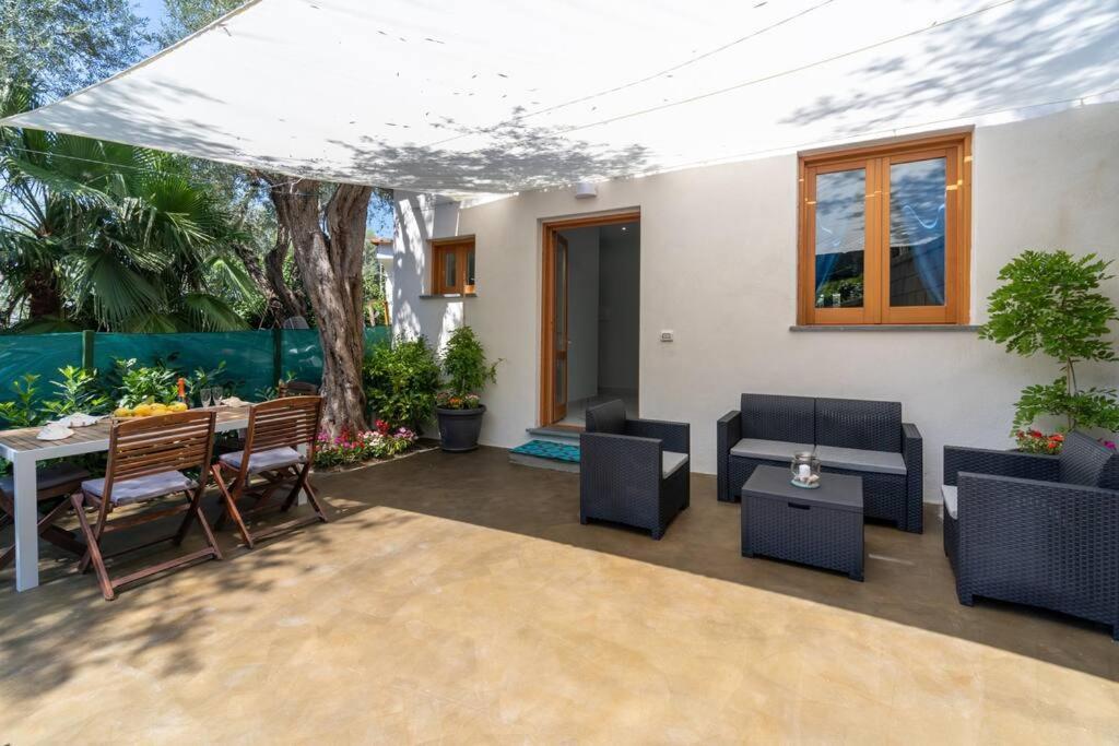 Casa Priora - Romantic House With Pool Villa Sorrento Bagian luar foto