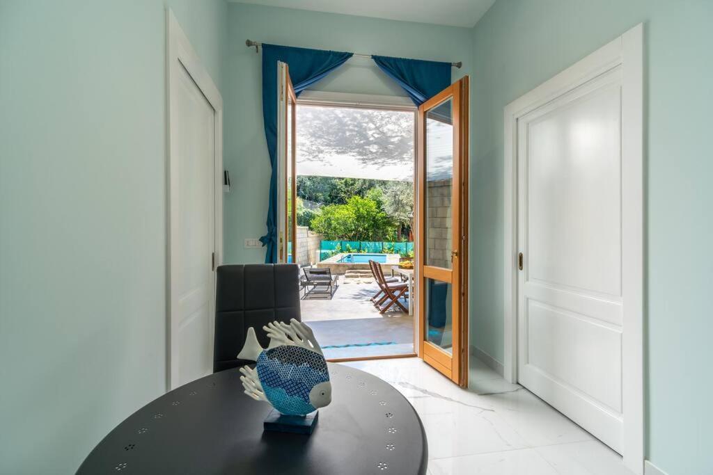 Casa Priora - Romantic House With Pool Villa Sorrento Bagian luar foto