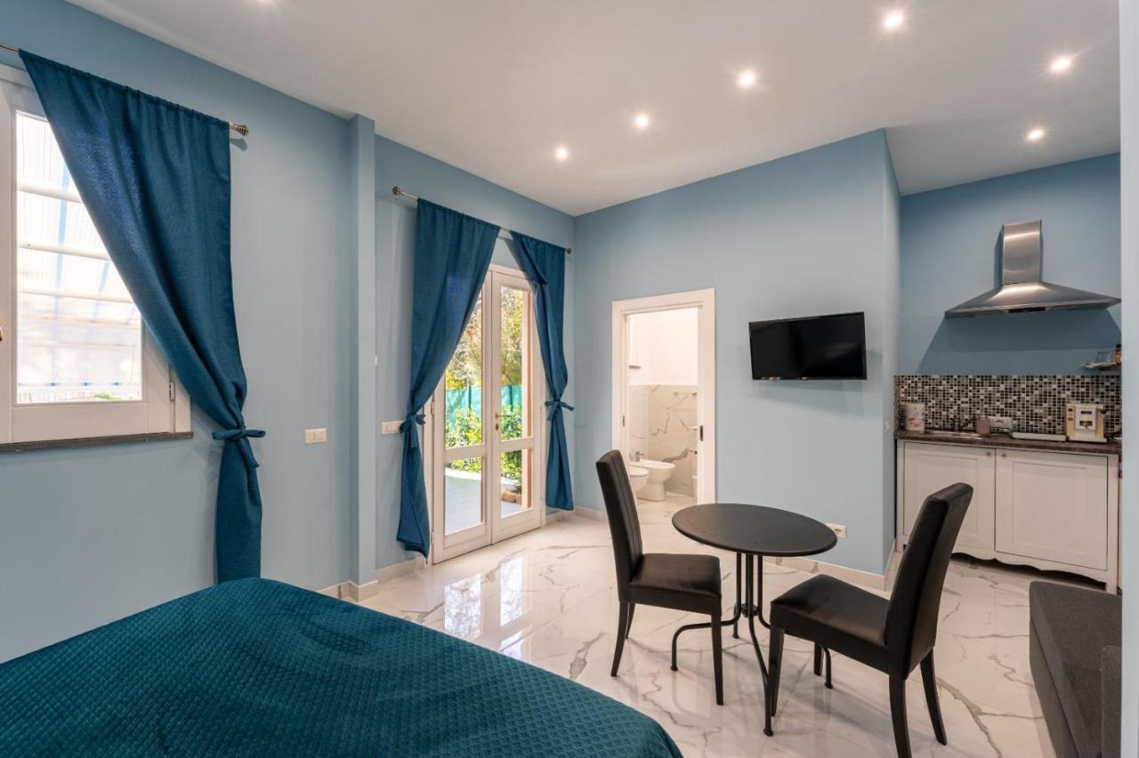 Casa Priora - Romantic House With Pool Villa Sorrento Bagian luar foto